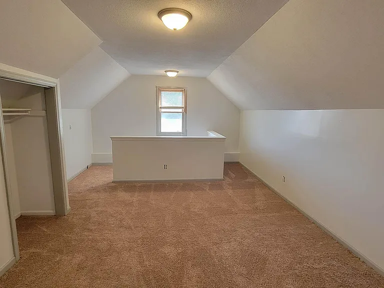 717 Huffman St — Photo 20
