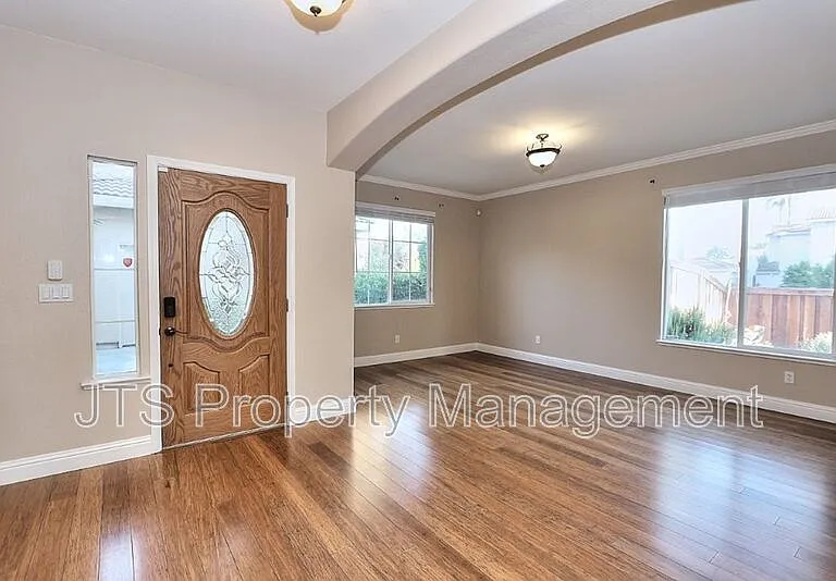 2040 San Esteban Cir — Photo 13