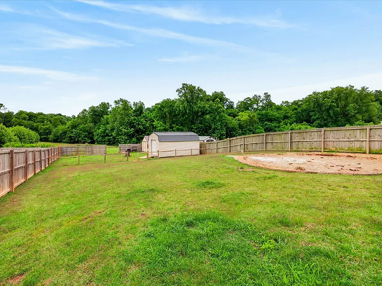 1264 Black Oak Cir — Photo 17