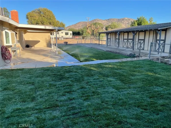 1192 Man O War Dr, Norco, CA 92860