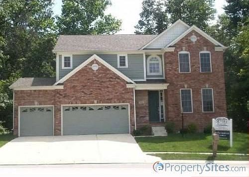 1st image of 4805 Ladywood Bluff Dr