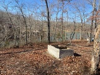 4th image of 0 Lakeview Dr Lot 27/28