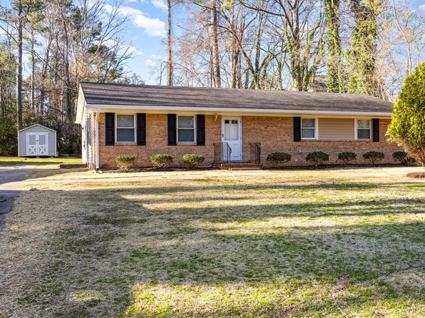 2606 Landis Dr, Durham, NC 27705