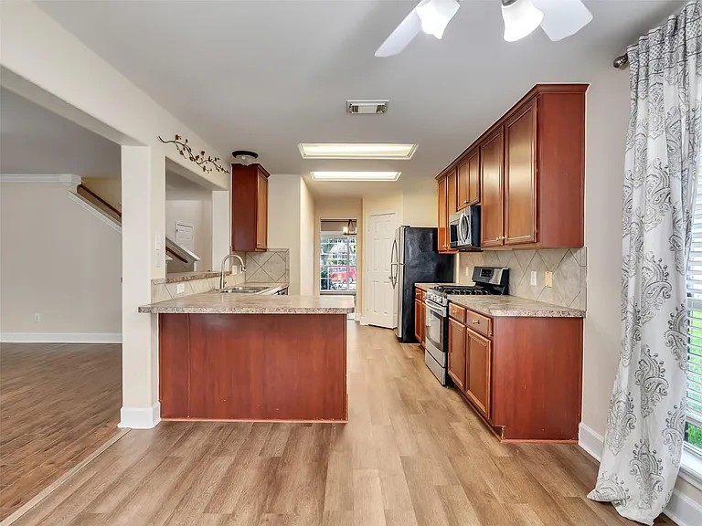 4203 Keystone Trl — Photo 11