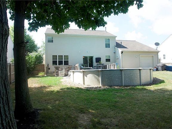 2nd image of 8000 Oak Tree Dr