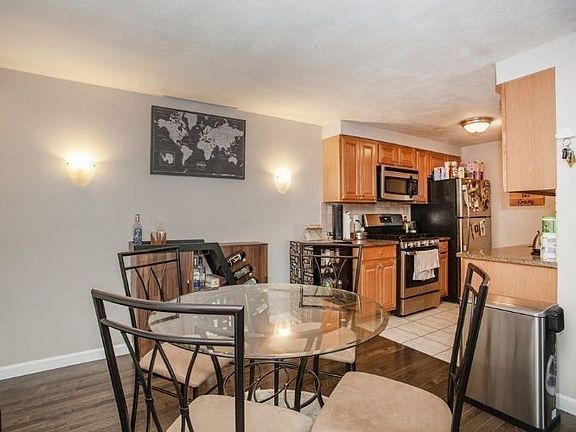 5th image of 56 Townsend St APT D32