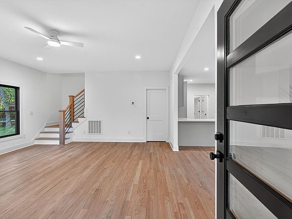 3rd image of 3605 Britt St
