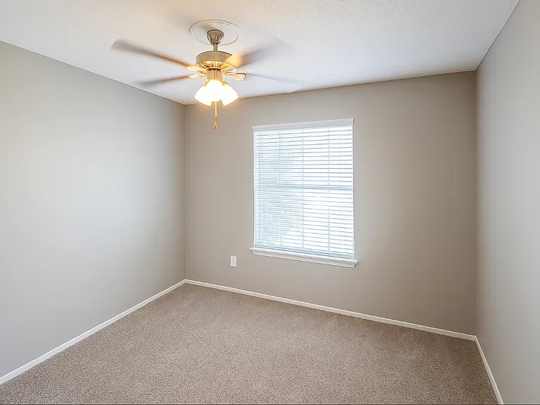 Hill Country Towne Homes — Photo 6