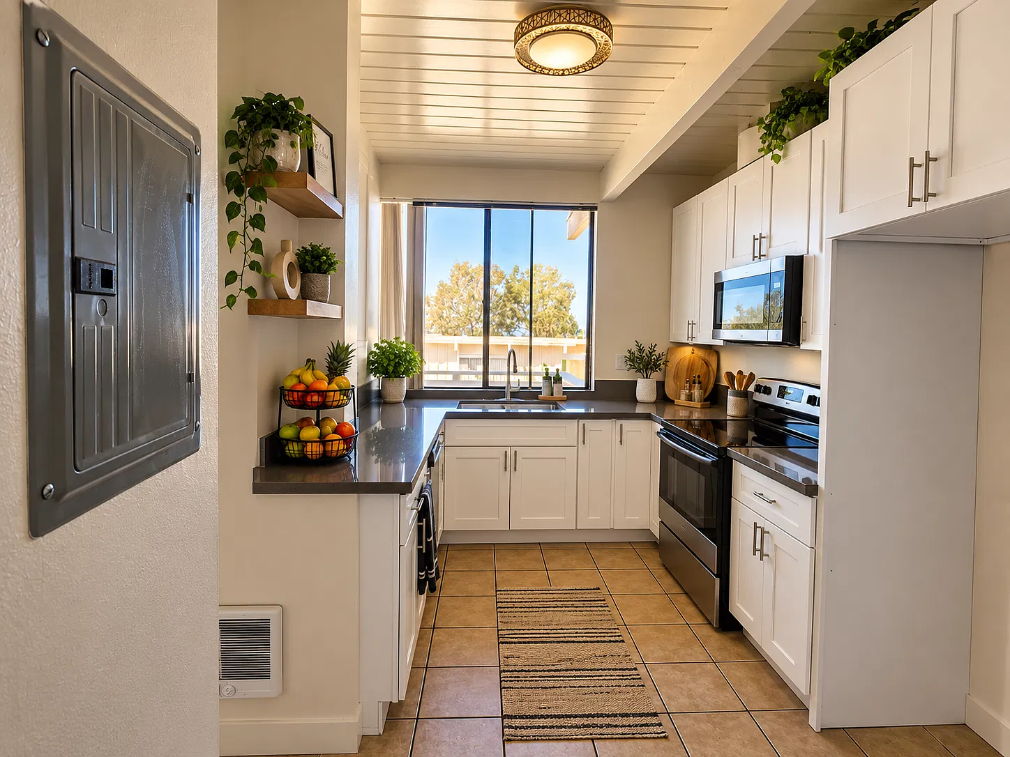 2 bed, 1225 sqft, $3,295 — Photo 2