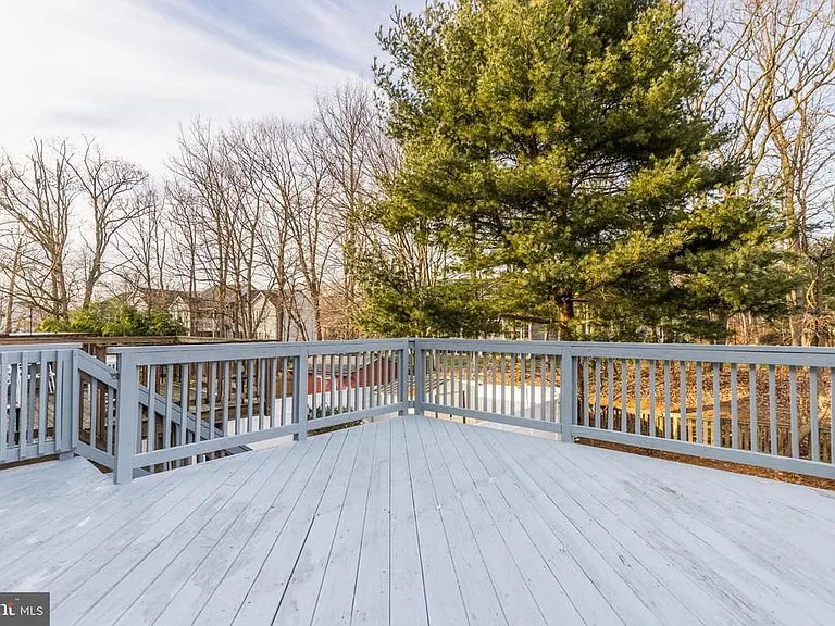 1334 E Spring Meadow Ct — Photo 18