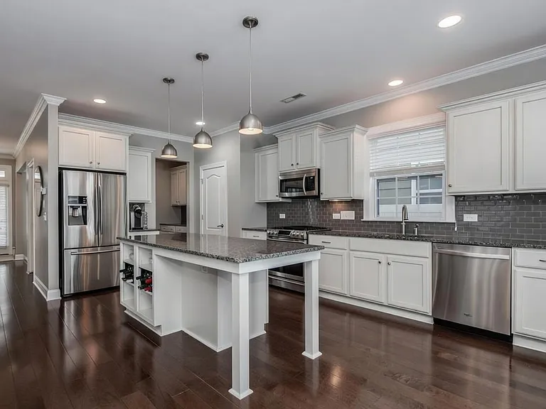 10524 Royal Winchester Dr — Photo 10