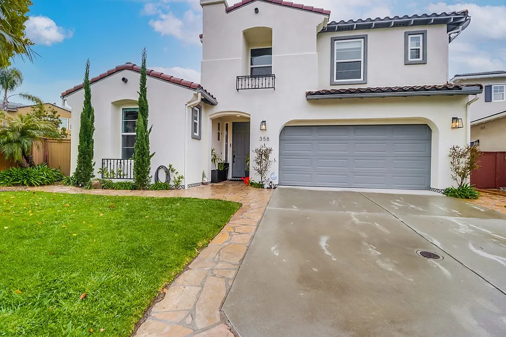 5 bed, 3058 sqft, $8,500 — Photo 1