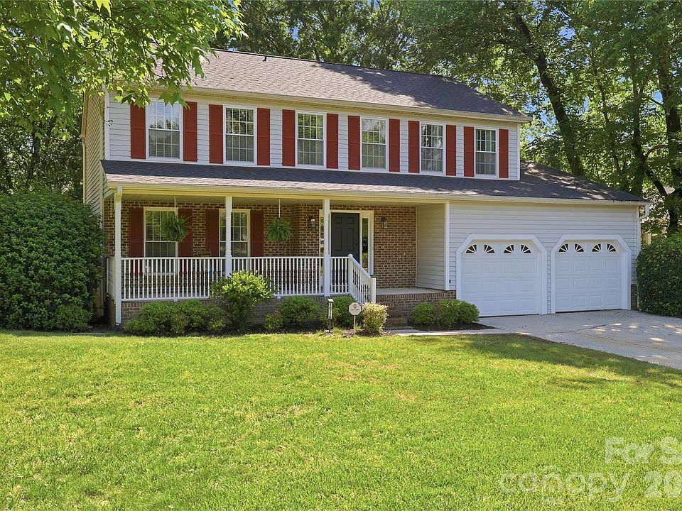 1st image of 10716 Derry Dr