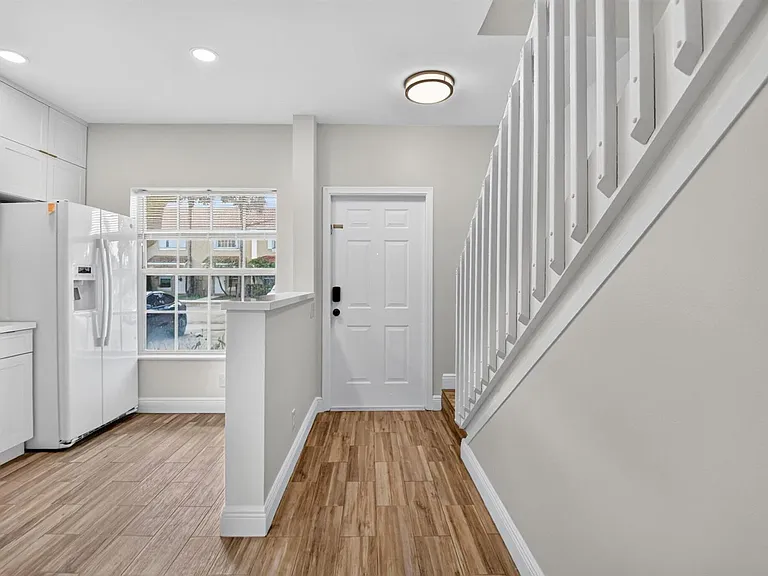 6917 Crooked Fence Dr — Photo 14