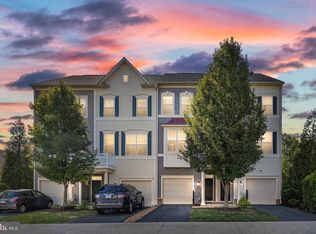 3095 Chinkapin Oak Ln, Woodbridge, VA 22191