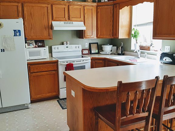 4th image of 573 N Lynnbrook Dr