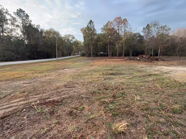 183 Short St, Norman Park, GA 31771