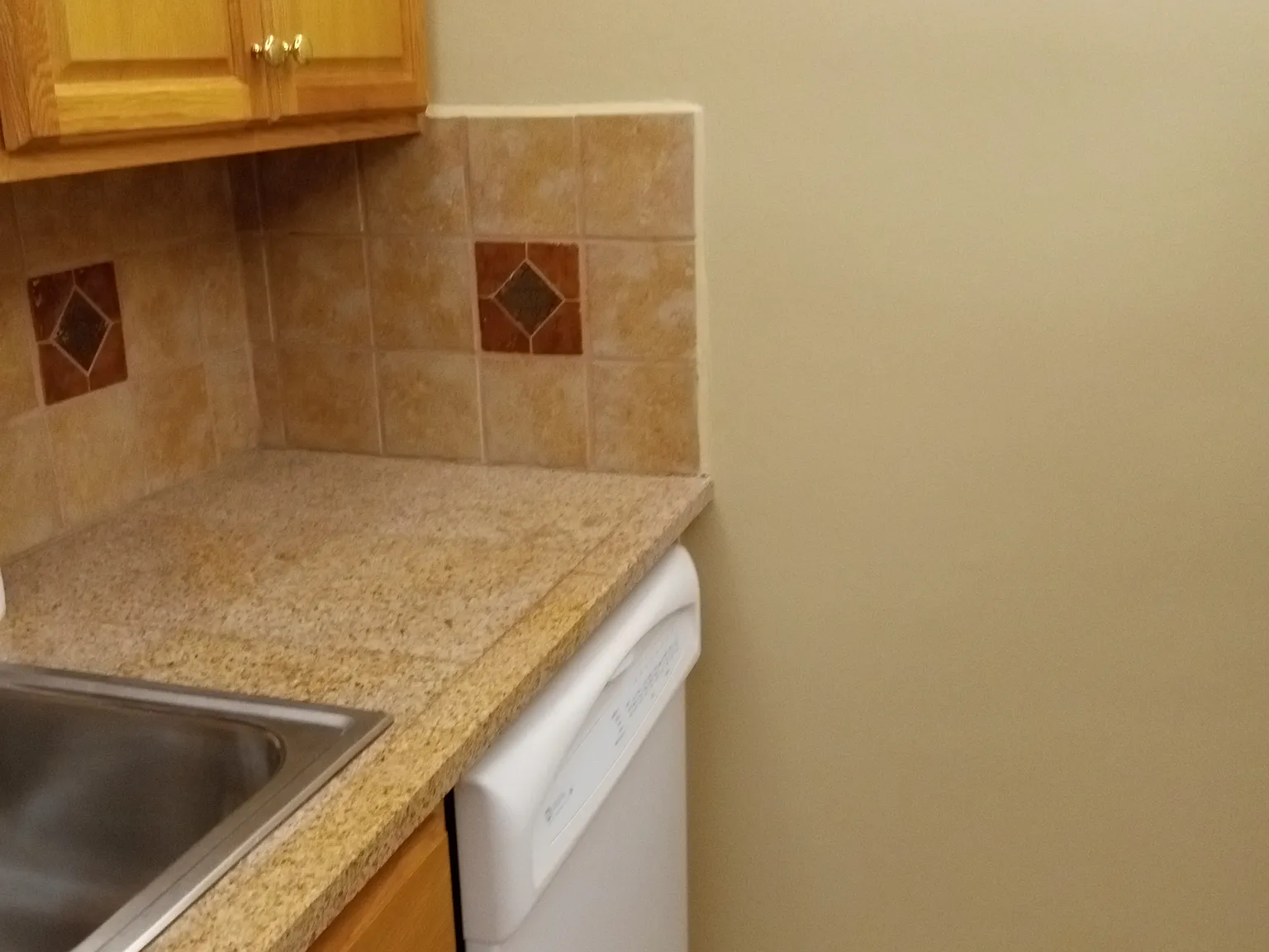 1 bed, 628 sqft, $1,100 — Photo 4