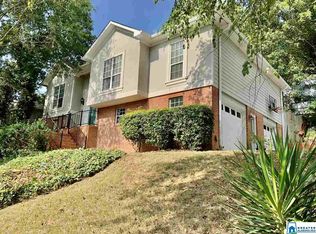 549 Fieldstone Dr, Helena, AL 35080