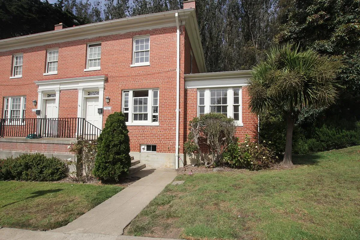 Building Photo - 726 Liggett Ave #B