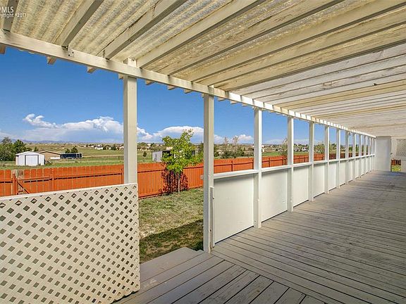 60x 9 Covered Patio With Views!