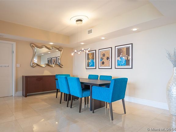 4th image of 2000 Island Blvd APT 2605