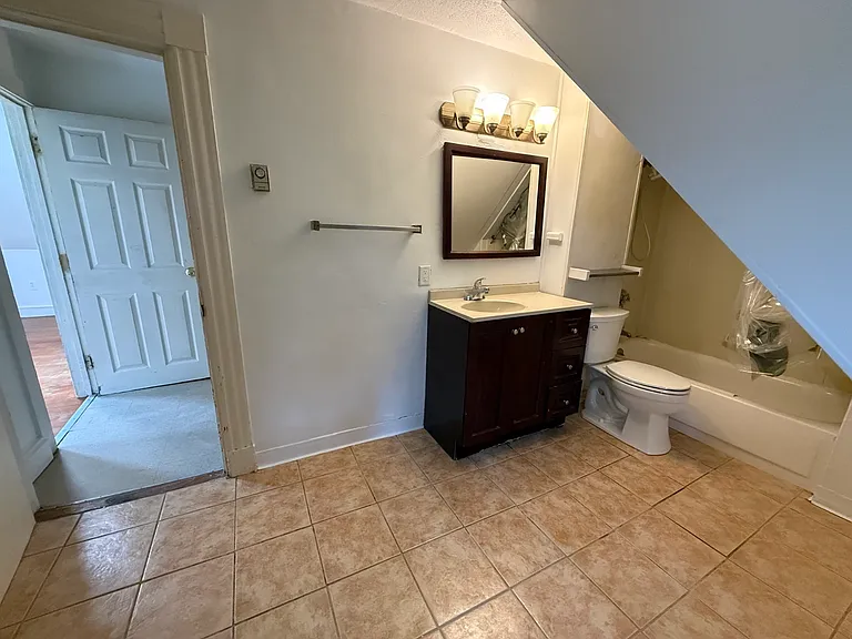 107 Bloomfield St #3 — Photo 13