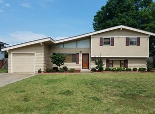 1220 S She She Ave, Hominy, OK 74035