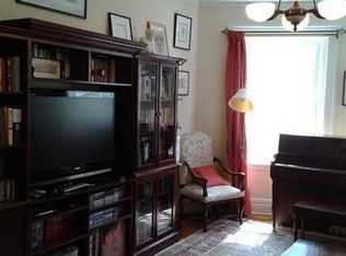 11 Wellman St, Brookline, MA 02446