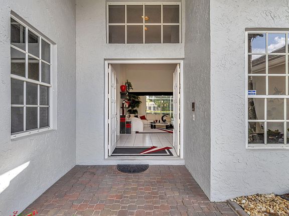 5th image of 7791 Bridlington Drive