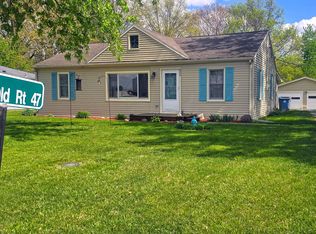 829 E Old Route 47 Rd, Monticello, IL 61856