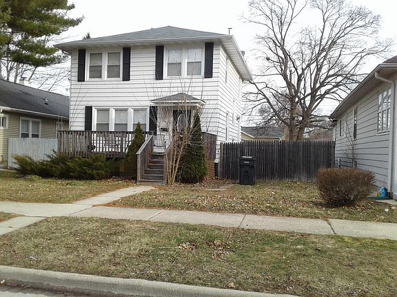 3rd image of 718 Massena Ave