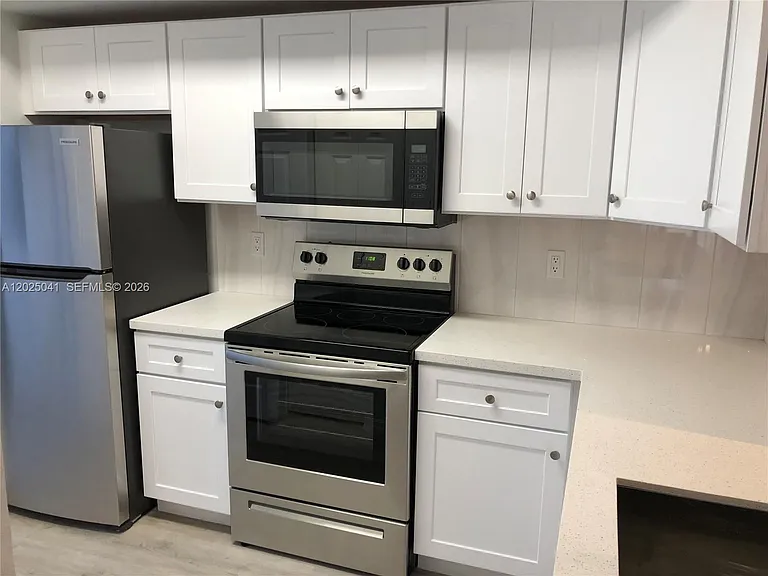 2544 Centergate Dr #108 — Photo 7