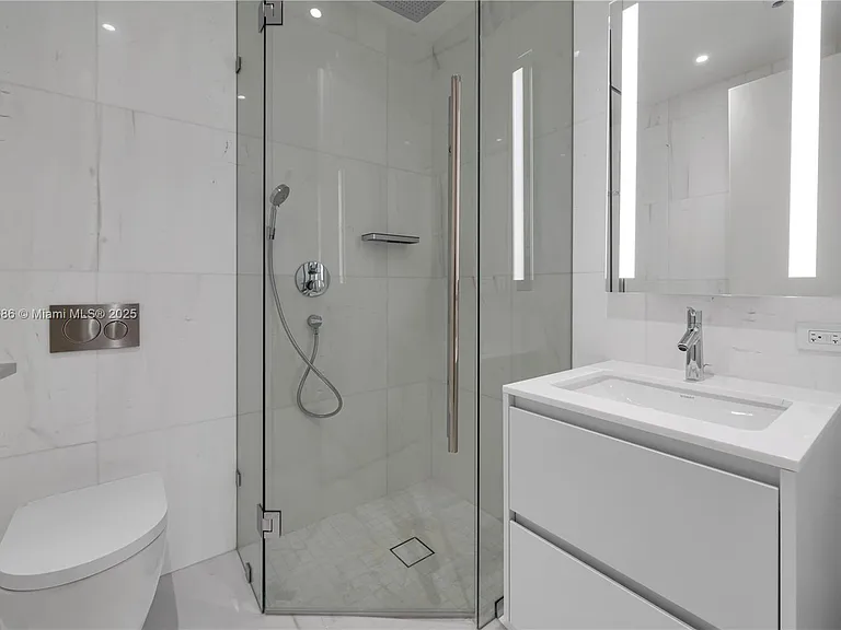 300 Biscayne Boulevard Way #2804 — Photo 24