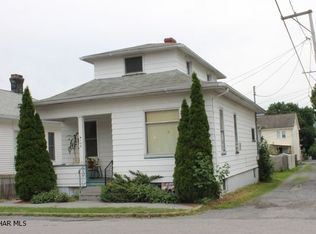 104 W 13th Ave, Altoona, PA 16601