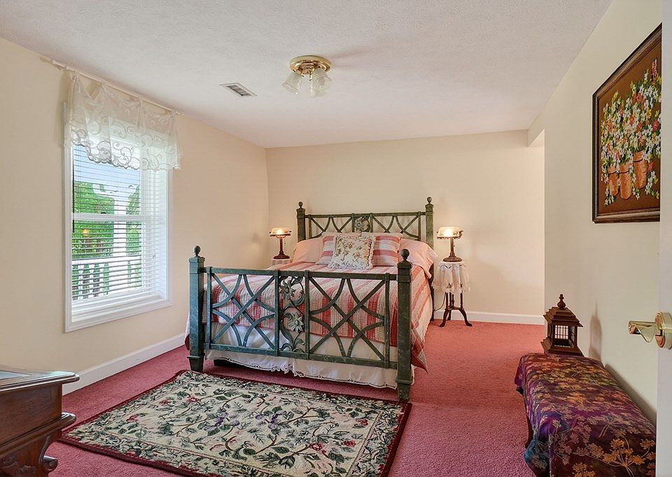 70th image of 181 Tinsley Ln