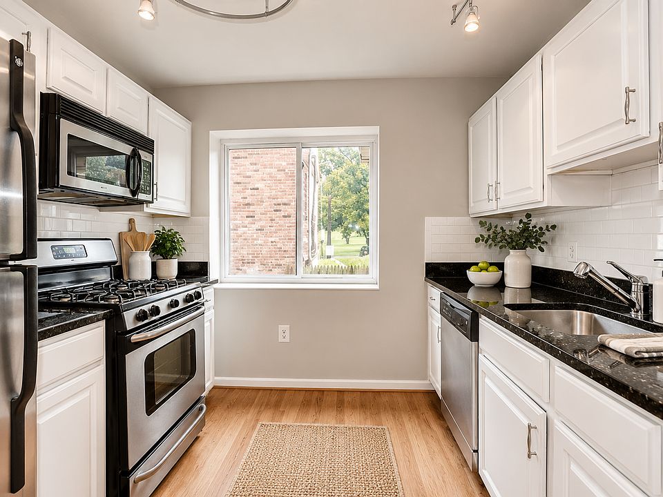 1st image of 4210 Benning Rd NE APT 2
