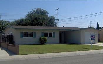 1st image of 1402 E Arizona Pl