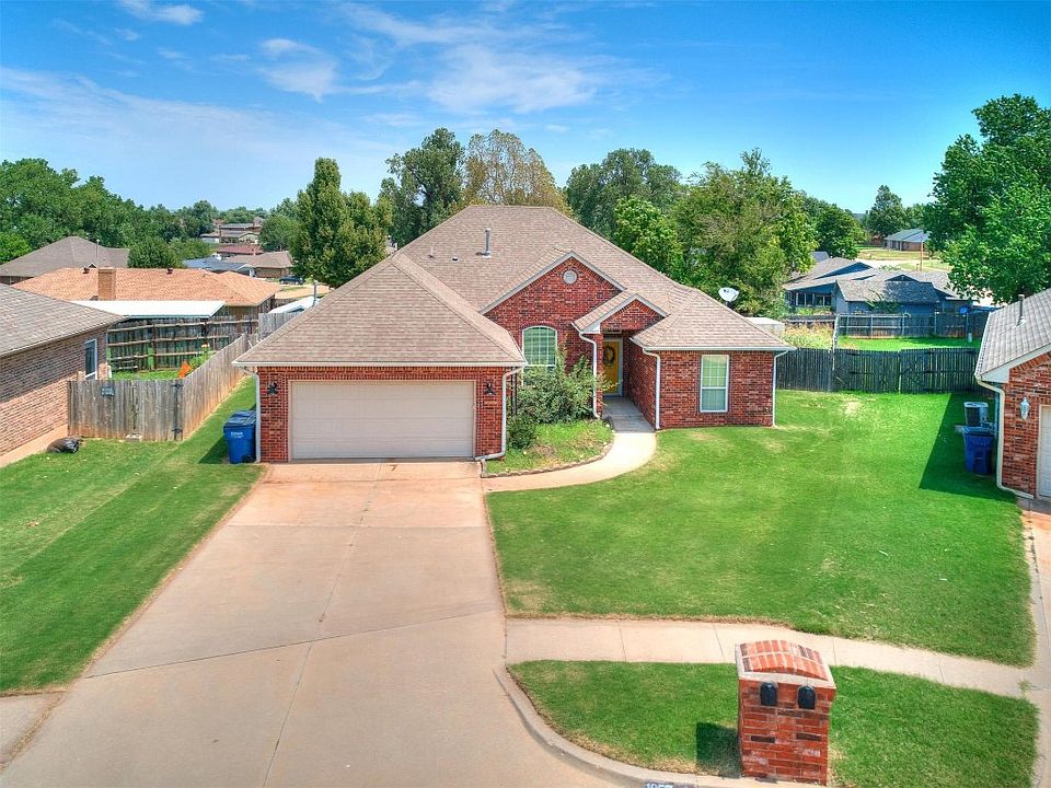 1957 E Cottonwood Ter, Mustang, OK 73064 Zillow