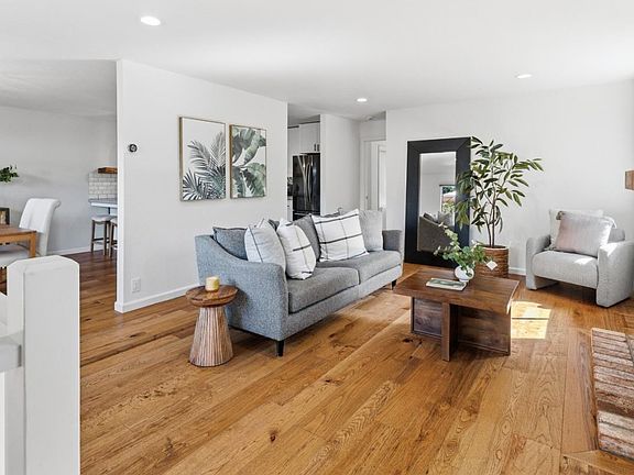 4th image of 641 Marion Ave