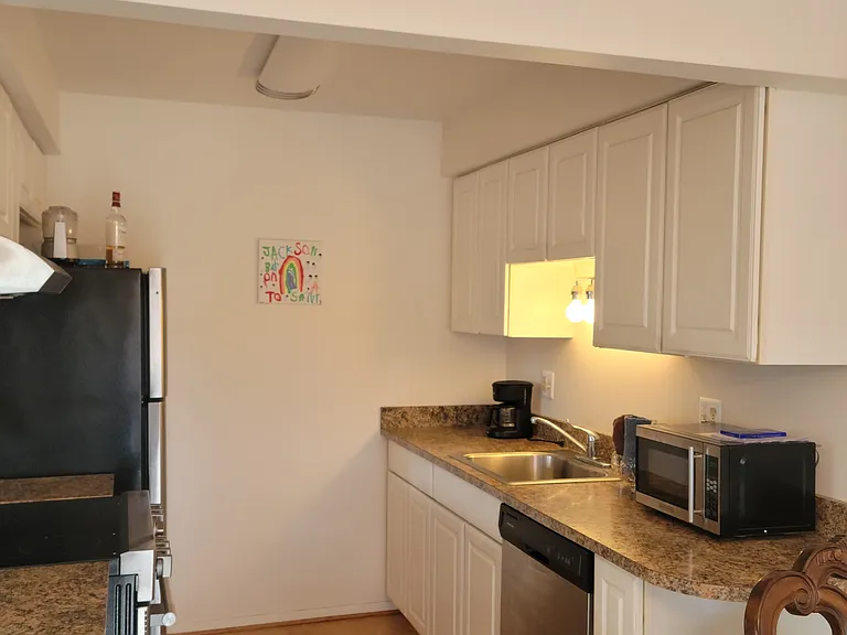 34720 E Lake Dr — Photo 4