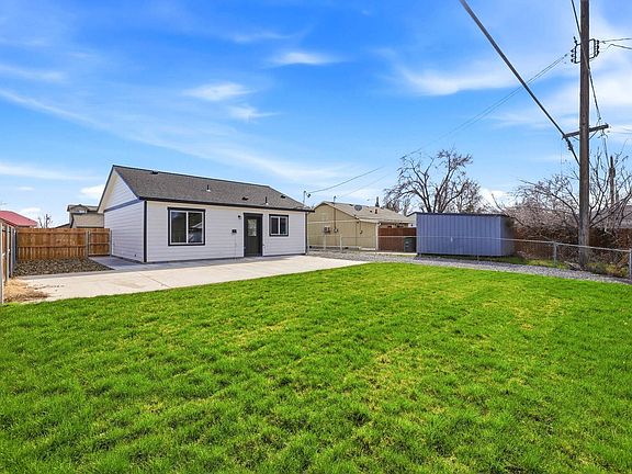 4th image of 407 Rossell Ave