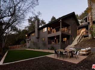 521 Fremont Dr, Pasadena, CA 91103