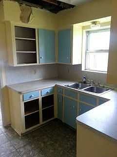 4th image of 306 Coburn St