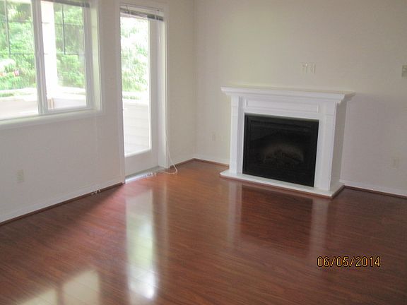 5th image of 13413 97th Ave E Unit 204