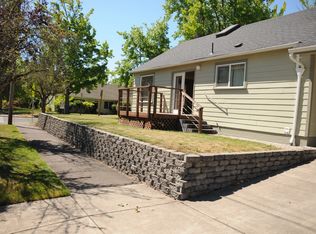 2293 Harris St, Eugene, OR 97405