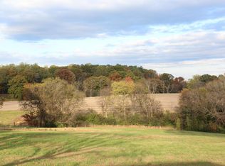 818 Brown School Rd, Maryville, TN 37804