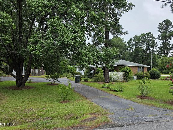 4th image of 210 Griffin Street