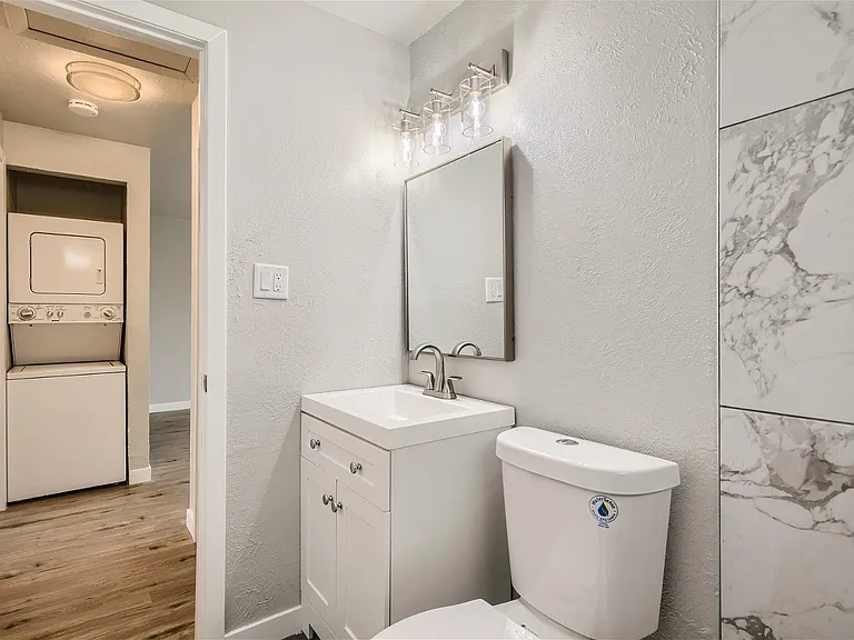 3227 S Huron St — Photo 15