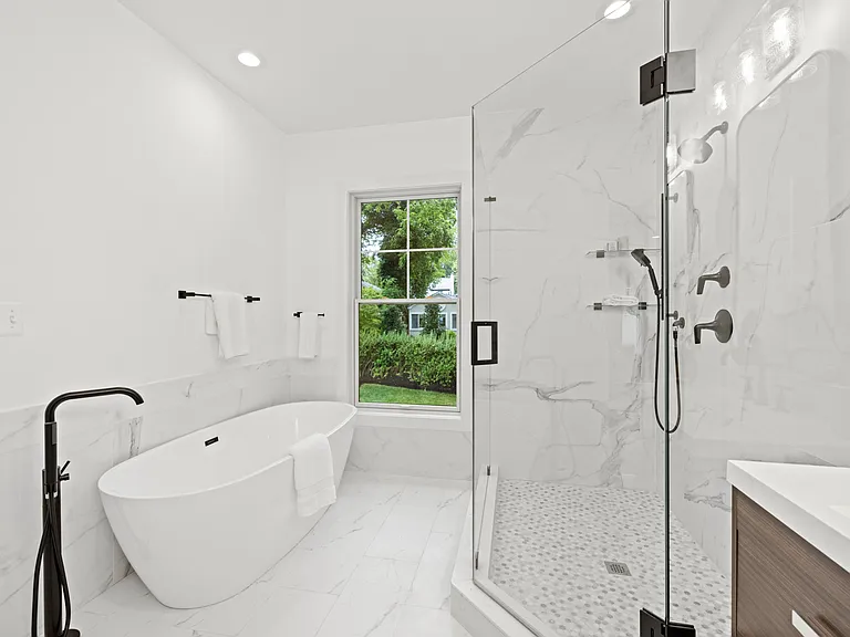 8609 Woodbrook Ln — Photo 27